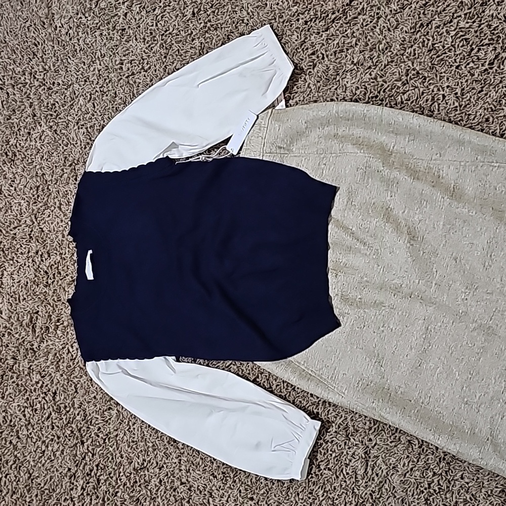 NWT Six/Fifty Darcy Mixed Media Top In Navy And White Small - Picture 2 of 6